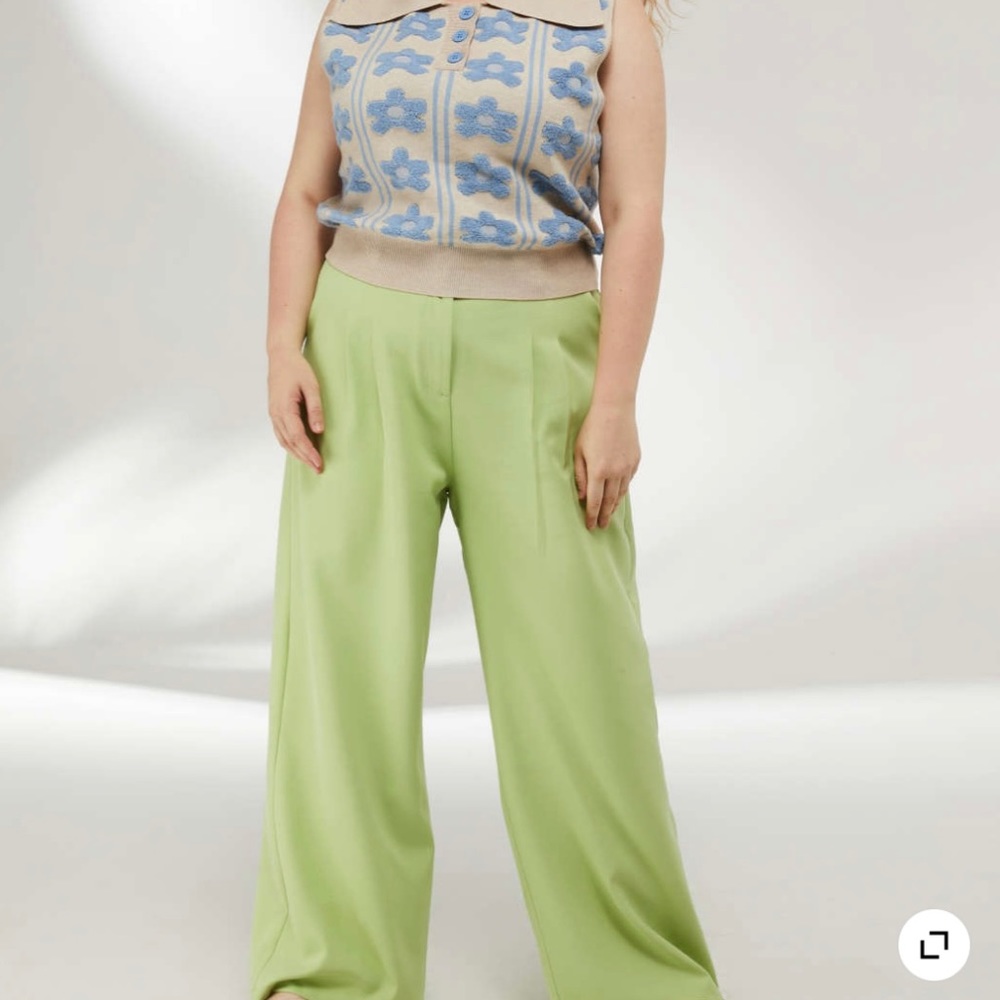 baggy pants